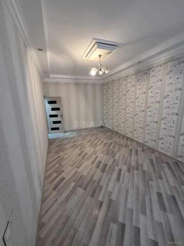 Kirayə verilir 2 otaqlı mənzil 90 m²