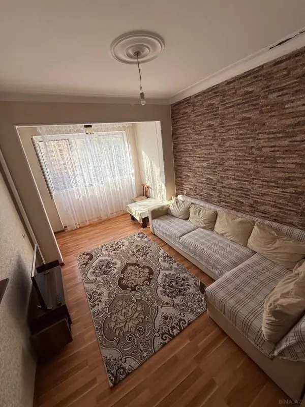 Kirayə verilir 3 otaqlı mənzil 85 m²