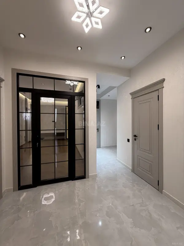 Satılır 3 otaqlı mənzil 79 m²