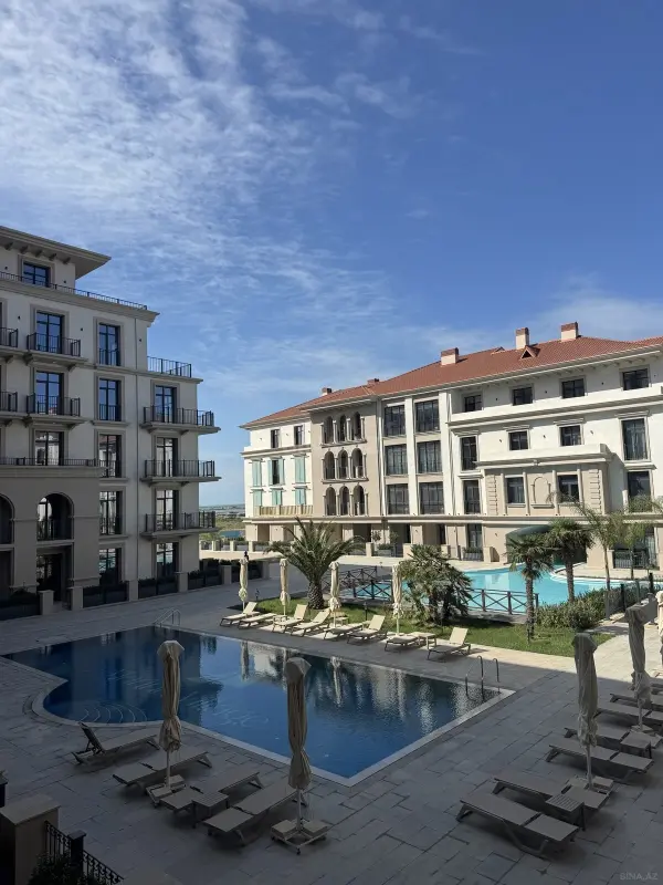 Satılır 2 otaqlı mənzil 92 m²