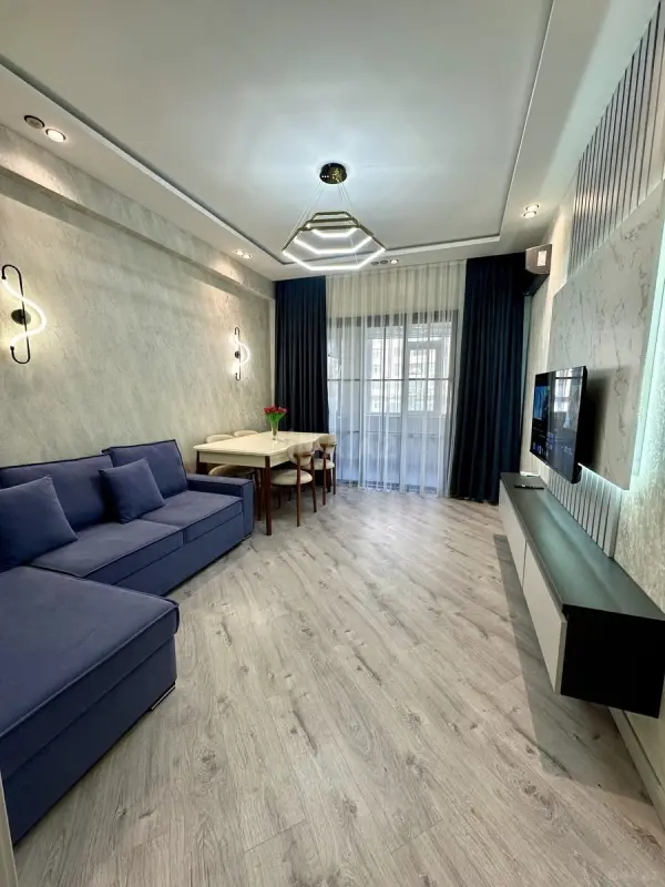 Kirayə verilir 2 otaqlı mənzil 53 m²