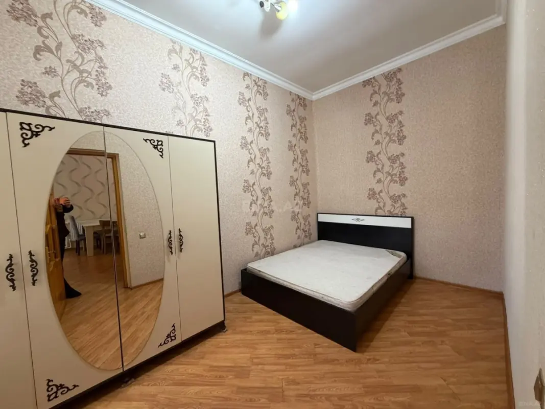 Kirayə verilir 3 otaqlı mənzil 90 m²