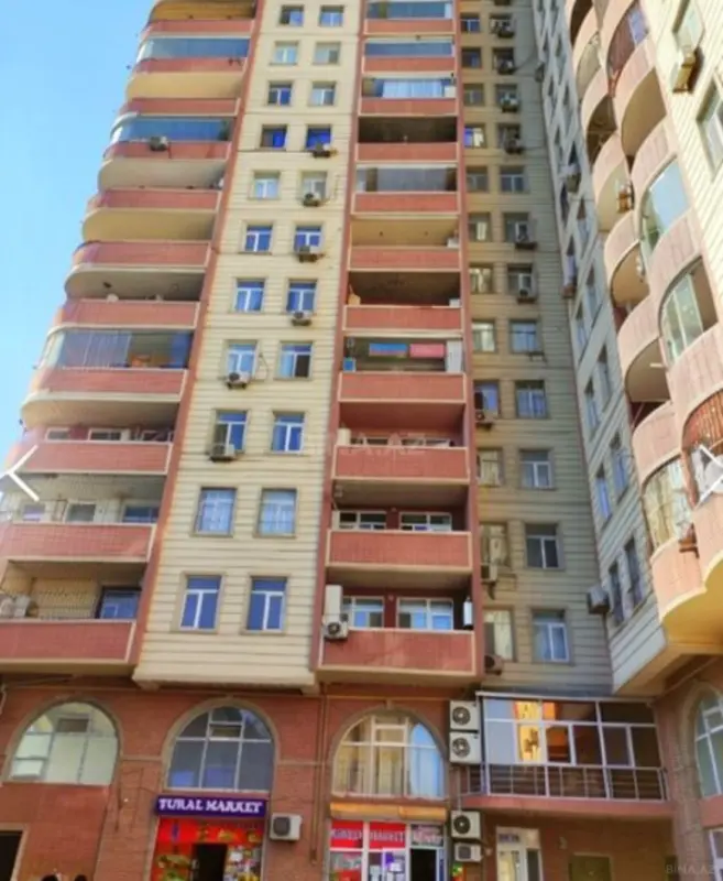 Satılır 2 otaqlı mənzil 90 m²