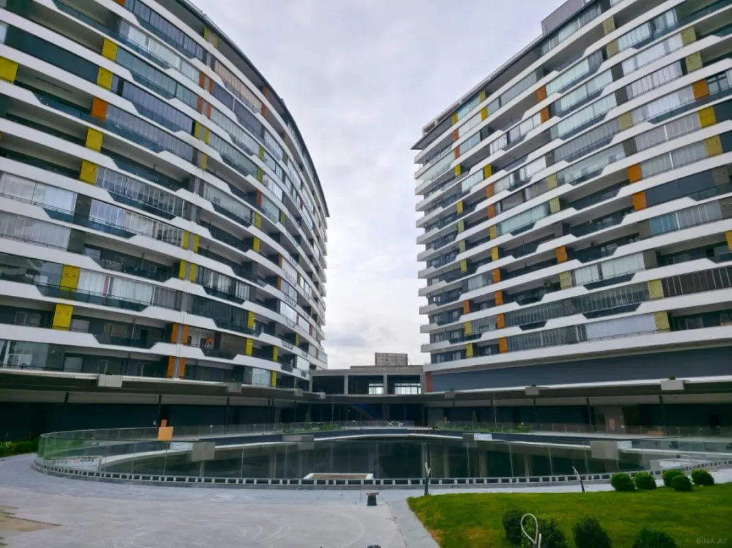 Satılır 3 otaqlı mənzil 112.4 m²