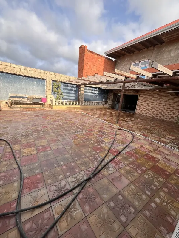 Satılır 3 otaqlı həyət evi 110 m²