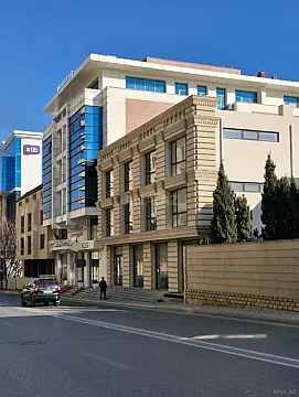 Kirayə verilir 8 otaqlı ofis 285 m² — Bakı 8 otaq 285.00 m²