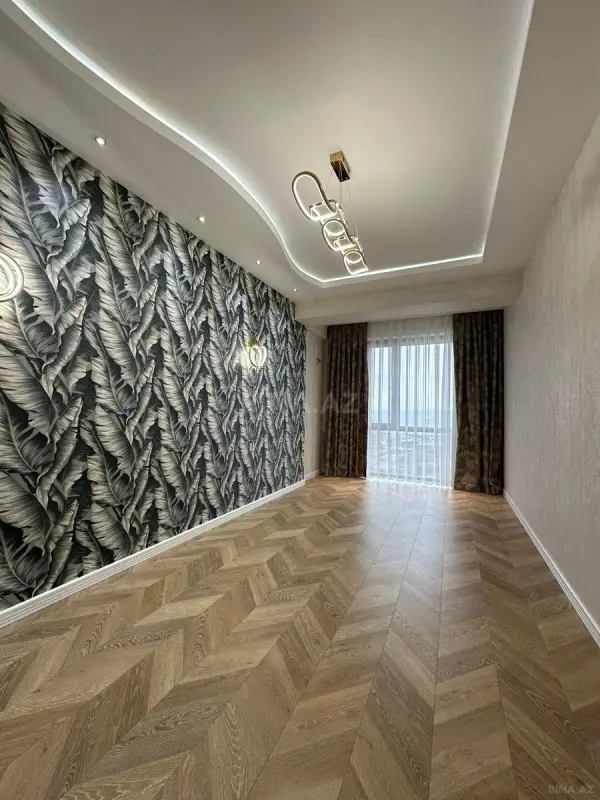 Kirayə verilir 4 otaqlı mənzil 108 m²