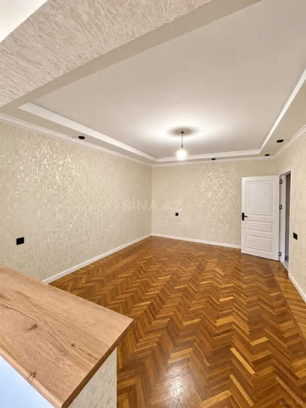 Satılır 4 otaqlı mənzil 85 m²