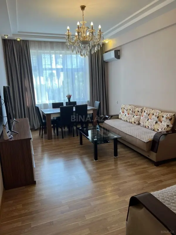 Satılır 2 otaqlı mənzil 85 m²