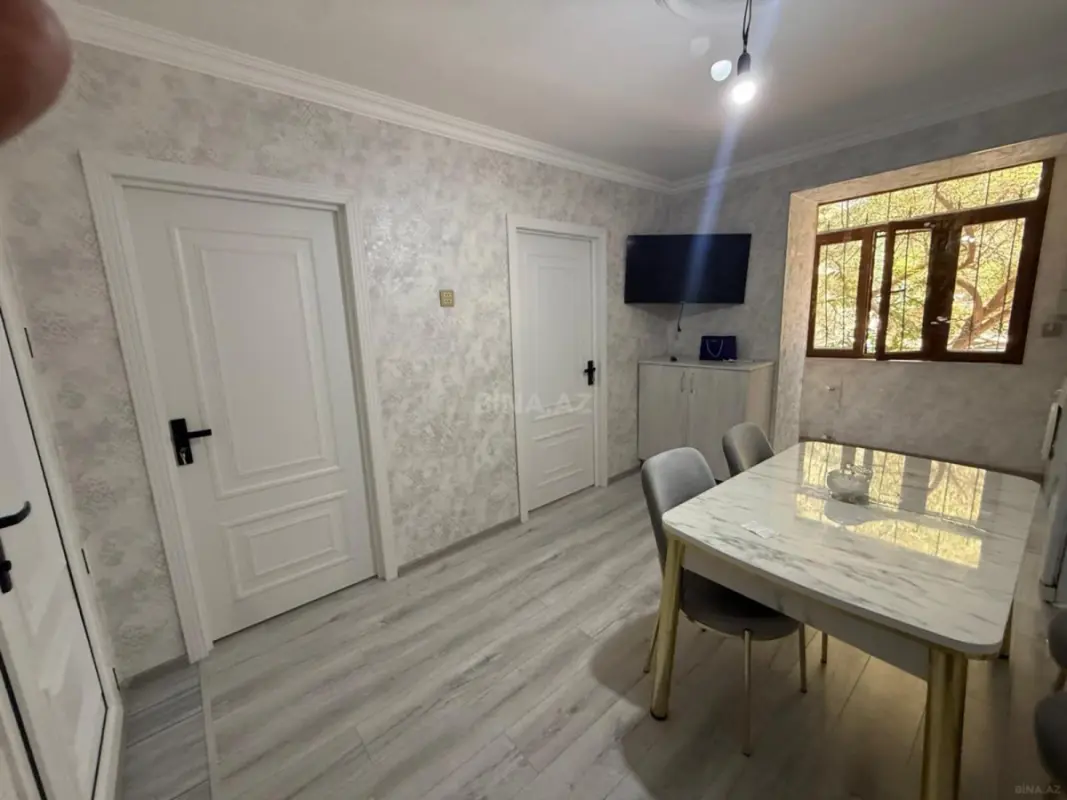 Kirayə verilir 3 otaqlı mənzil 40 m²