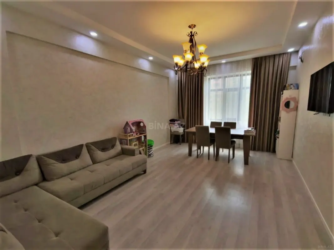 Satılır 3 otaqlı mənzil 112.5 m²