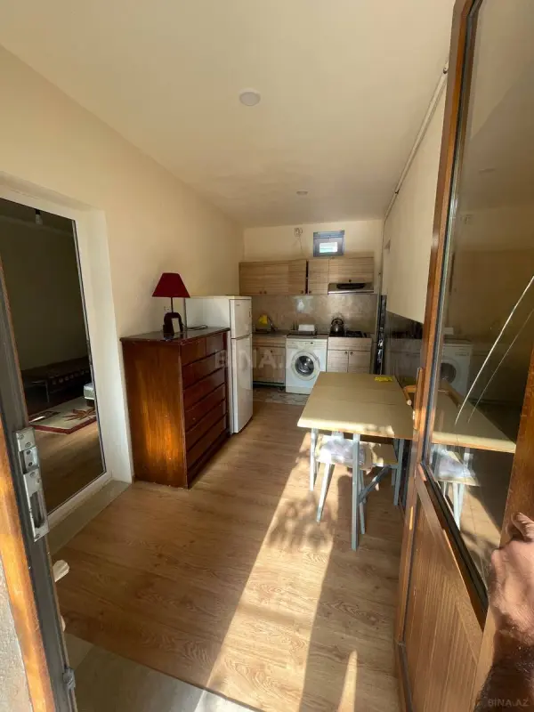 Kirayə verilir 1 otaqlı həyət evi 20 m²