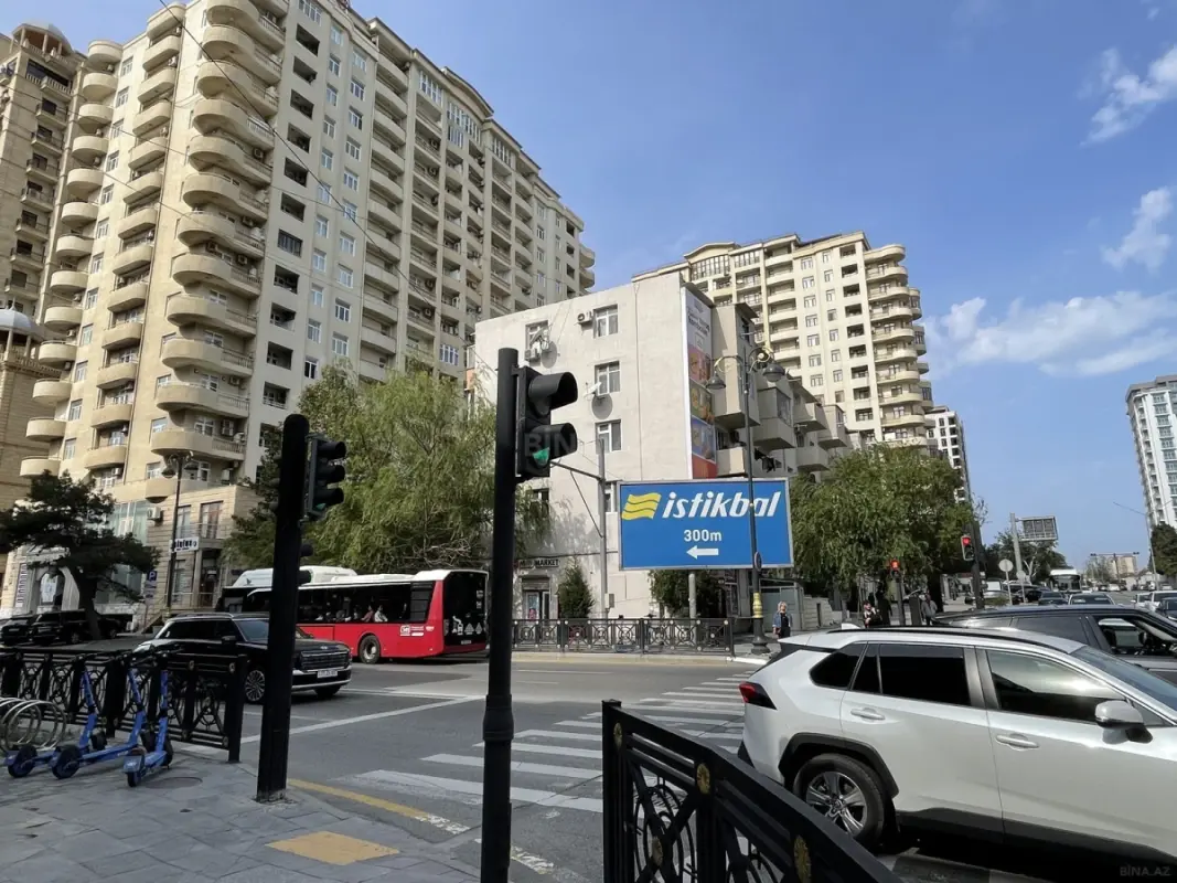 Satılır 1 otaqlı mənzil 40 m²