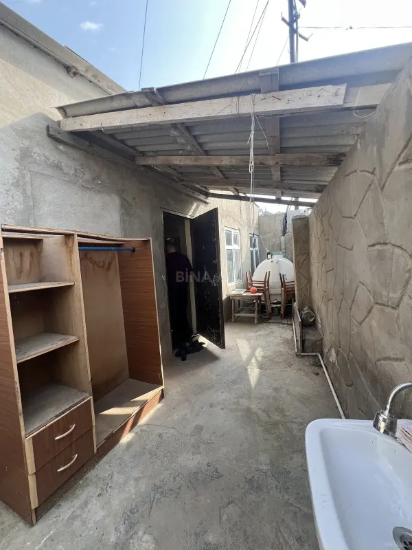 Satılır 2 otaqlı həyət evi 60 m²