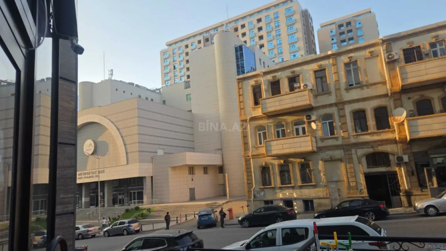 Satılır 3 otaqlı mənzil 75 m²