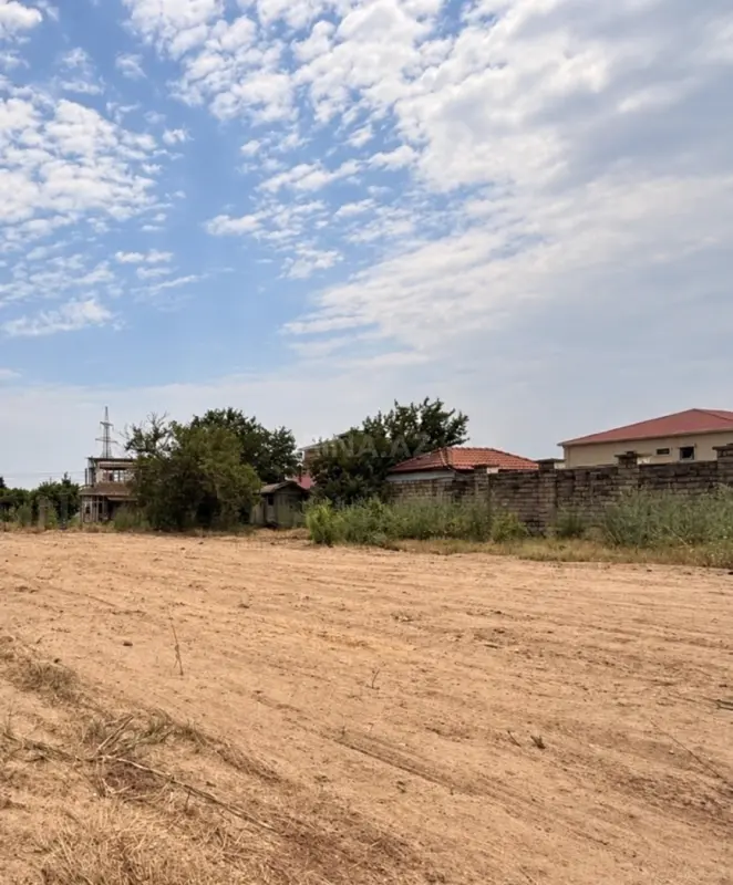 Satılır torpaq sahəsi 20 m²