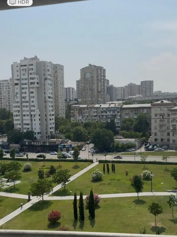 Satılır 3 otaqlı mənzil 154 m²
