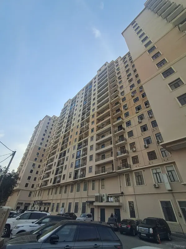 Satılır 3 otaqlı mənzil 85 m²