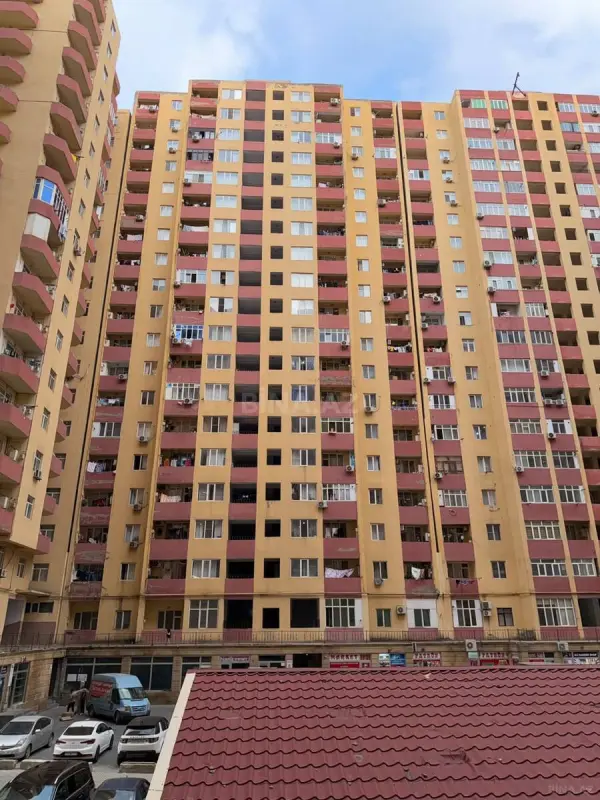 Satılır 1 otaqlı mənzil 50 m²