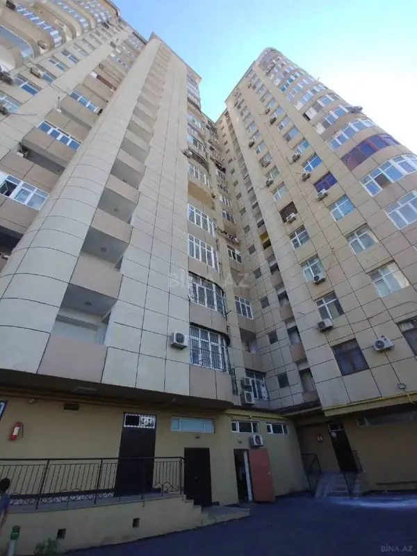 Satılır 2 otaqlı mənzil 100 m²