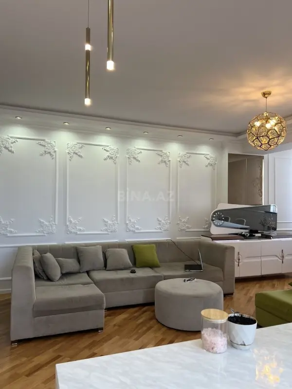 Satılır 3 otaqlı mənzil 100 m²
