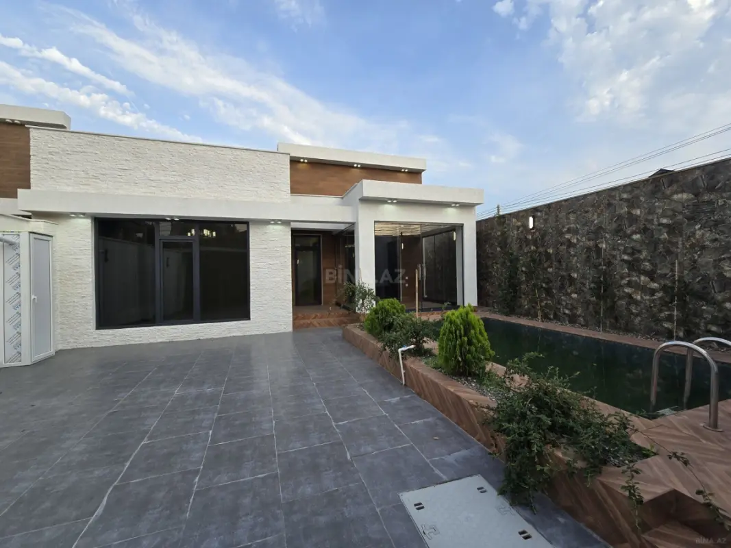 Satılır 4 otaqlı həyət evi 155 m²