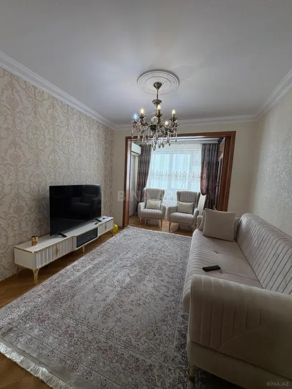 Satılır 4 otaqlı mənzil 100 m²