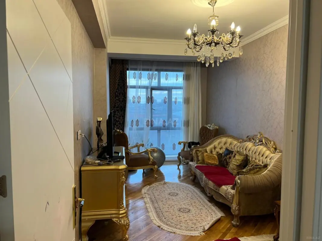 Satılır 2 otaqlı mənzil 90 m²