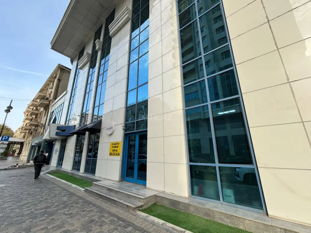 Kirayə verilir obyekt 160 m²