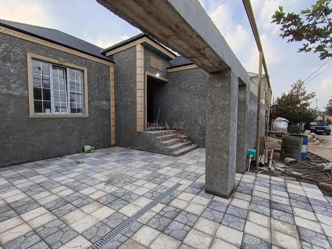 Satılır 3 otaqlı həyət evi 110 m²