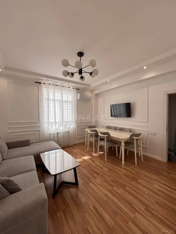 Satılır 2 otaqlı mənzil 52 m²