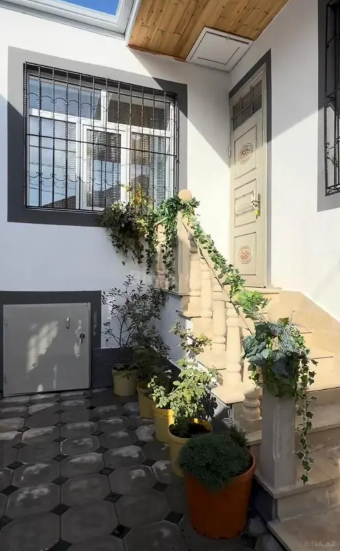 Satılır 2 otaqlı həyət evi 55 m²