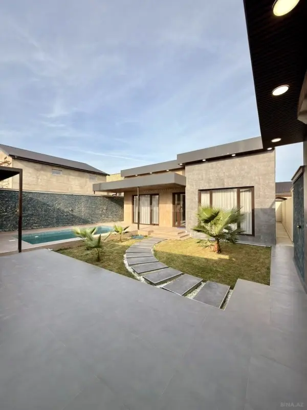 Satılır 4 otaqlı həyət evi 160 m²