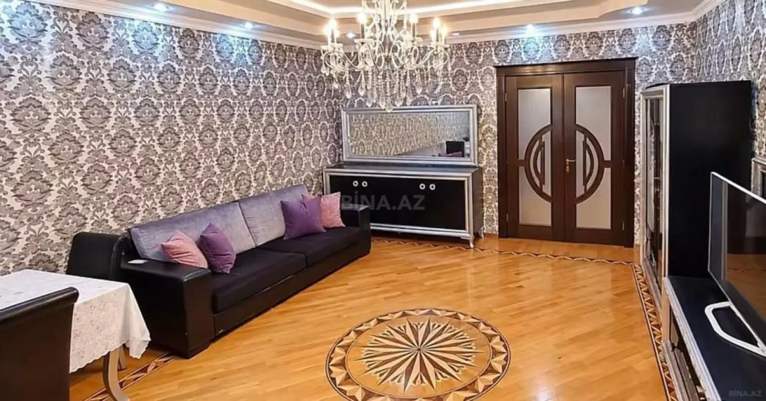 Satılır 3 otaqlı mənzil 112 m²