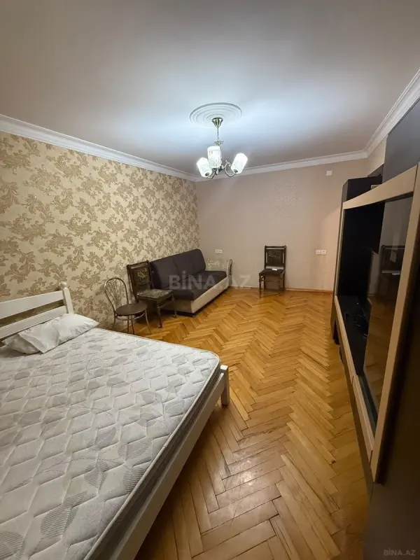 Satılır 1 otaqlı mənzil 37 m²