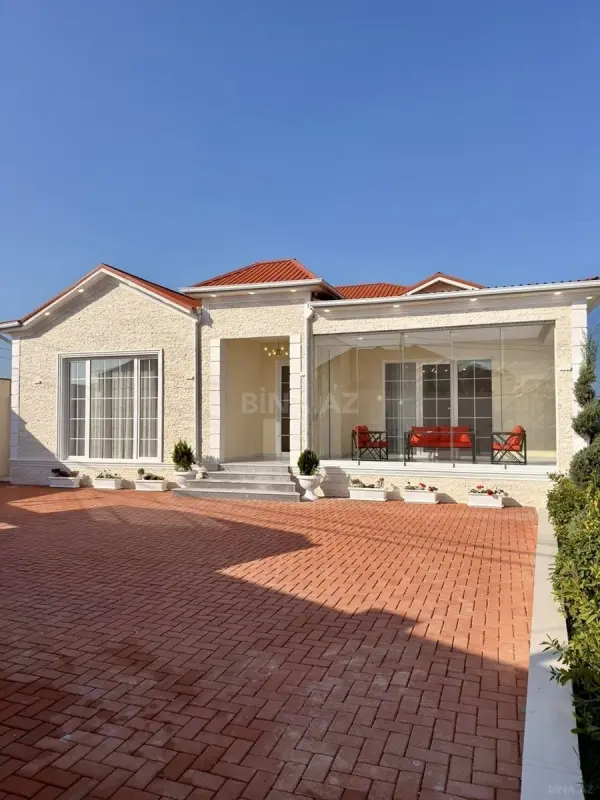 Satılır 4 otaqlı həyət evi 170 m²