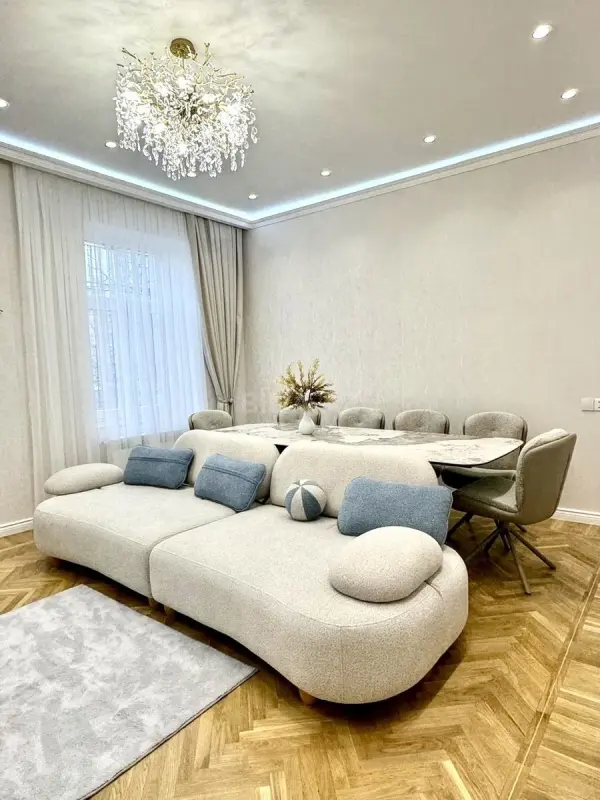 Kirayə verilir 3 otaqlı mənzil 100 m²
