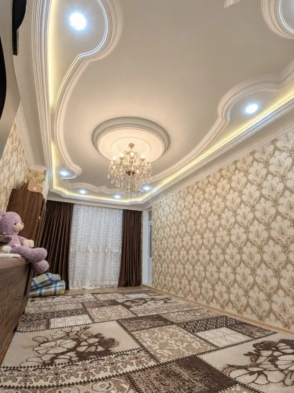 Kirayə verilir 4 otaqlı mənzil 170 m²