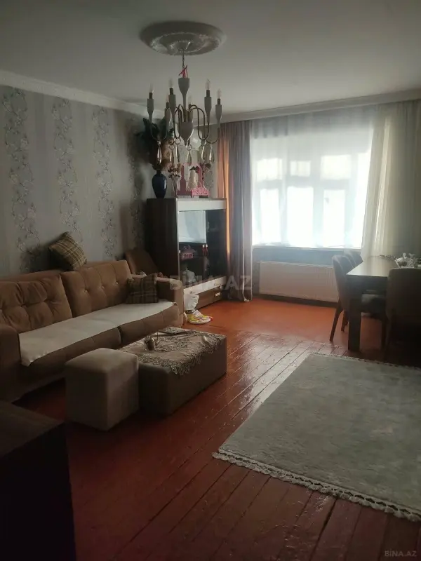 Satılır 2 otaqlı mənzil 52 m²