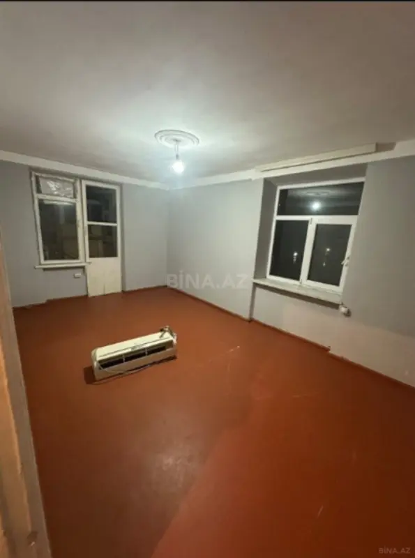 Kirayə verilir 4 otaqlı mənzil 35 m²