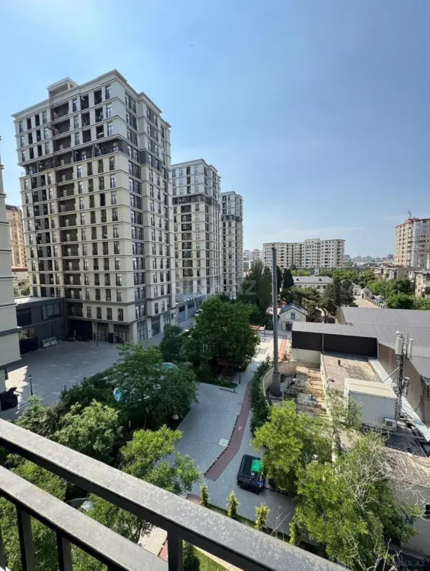 Kirayə verilir 2 otaqlı mənzil 51 m²