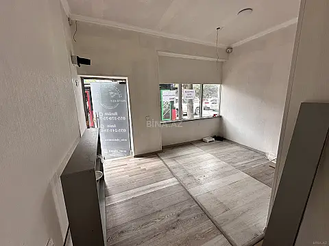 Kirayə verilir obyekt 15 m² — Bakı, 7-ci mikrorayon 15.00 m²