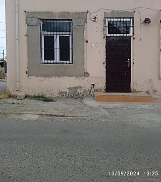 Kirayə verilir 2 otaqlı həyət evi 15 m² — Bakı, Binəqədi 2 otaq 15.00 m²