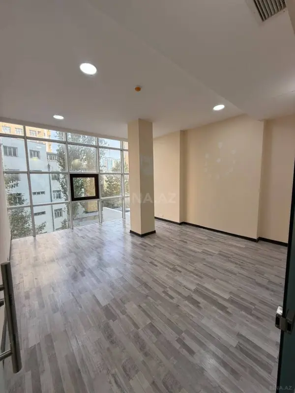 Kirayə verilir 3 otaqlı ofis 100 m²