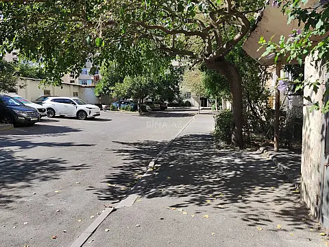 Satılır 3 otaqlı mənzil 80 m² — Bakı, Köhnə Günəşli 3 otaq 80.00 m²