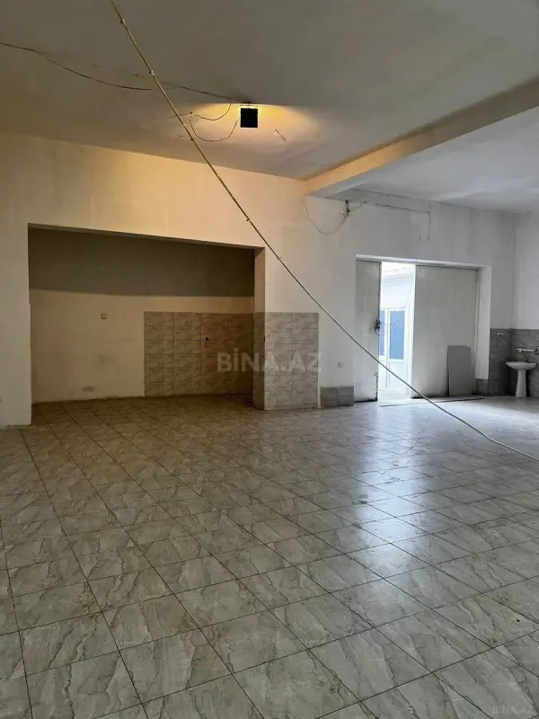 Kirayə verilir obyekt 410 m²