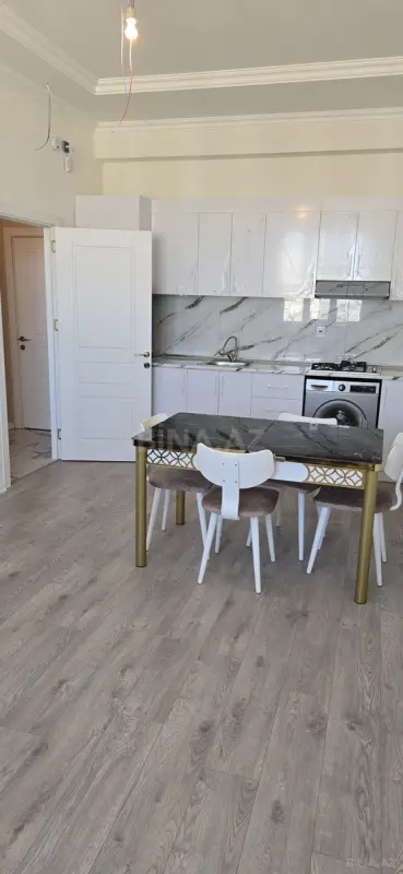 Kirayə verilir 2 otaqlı mənzil 52 m²