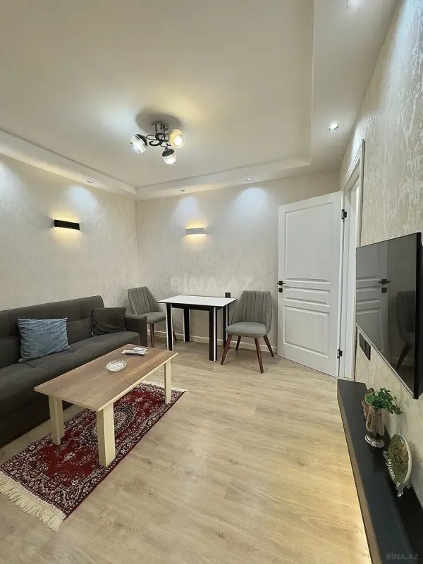 Satılır 2 otaqlı mənzil 35 m²