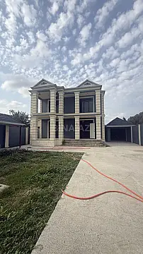 Satılır 4 otaqlı həyət evi 250 m² — Bakı, Binə 4 otaq 250.00 m²