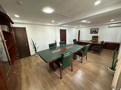 Kirayə verilir 3 otaqlı ofis 120 m² — Bakı, Nərimanov 3 otaq 120.00 m²